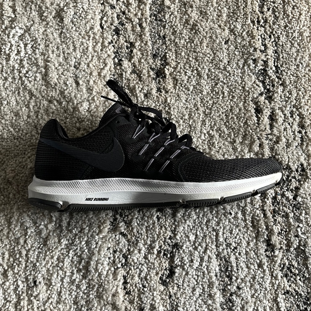 Women’s Nike running shoes